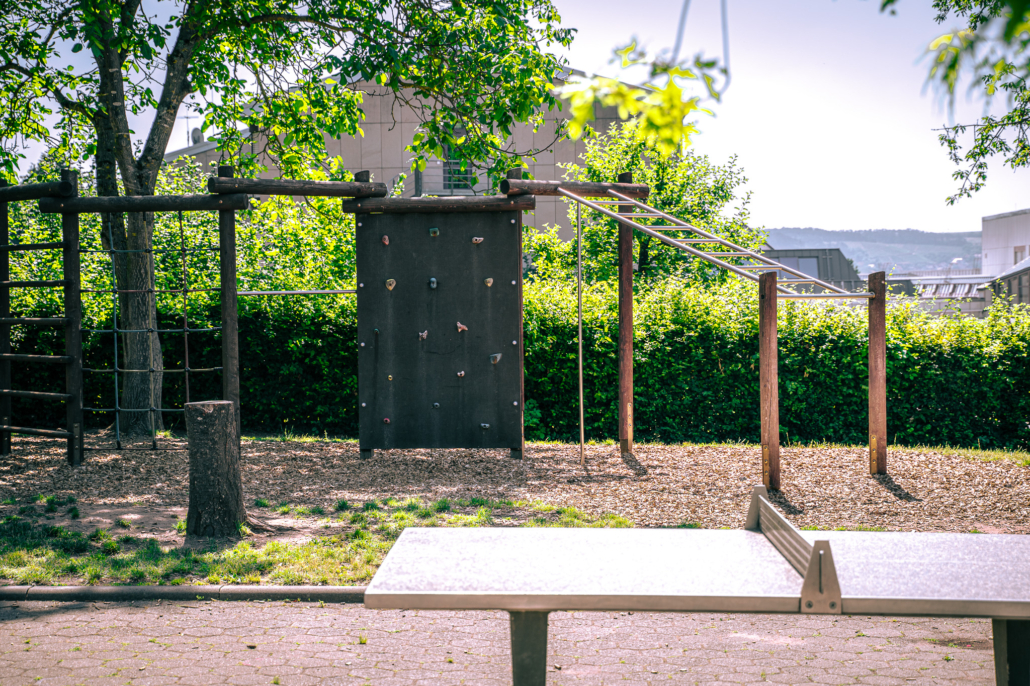 Spielplatz Grundschule